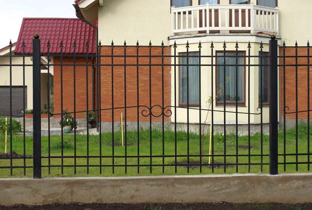 Забор из арматуры: надежная и прочная защита вашего участка